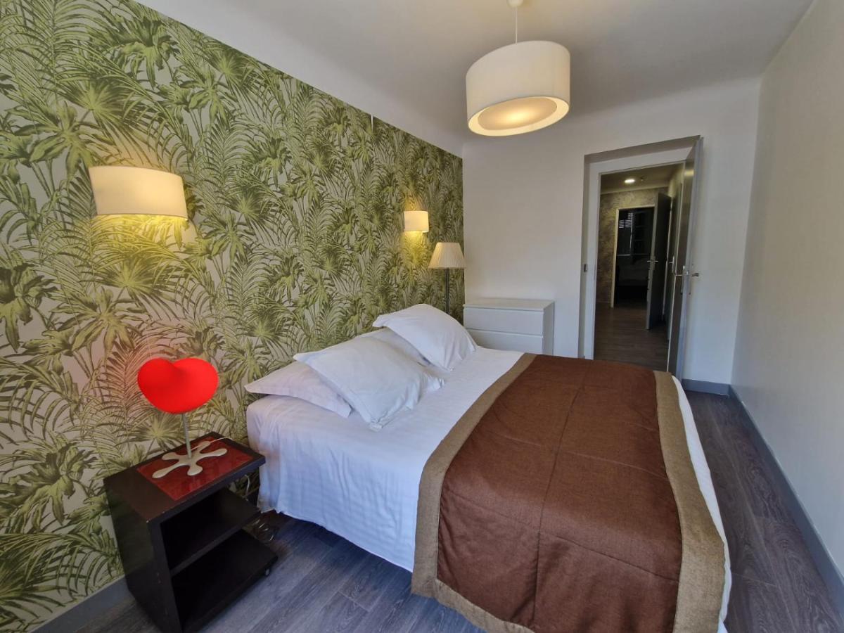 Royal Luchon Aparthotel Bagneres-de-Luchon Exterior photo