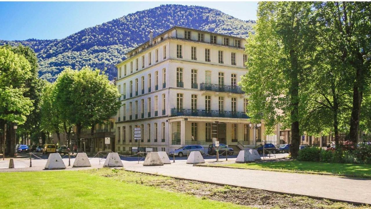 Royal Luchon Aparthotel Bagneres-de-Luchon Exterior photo