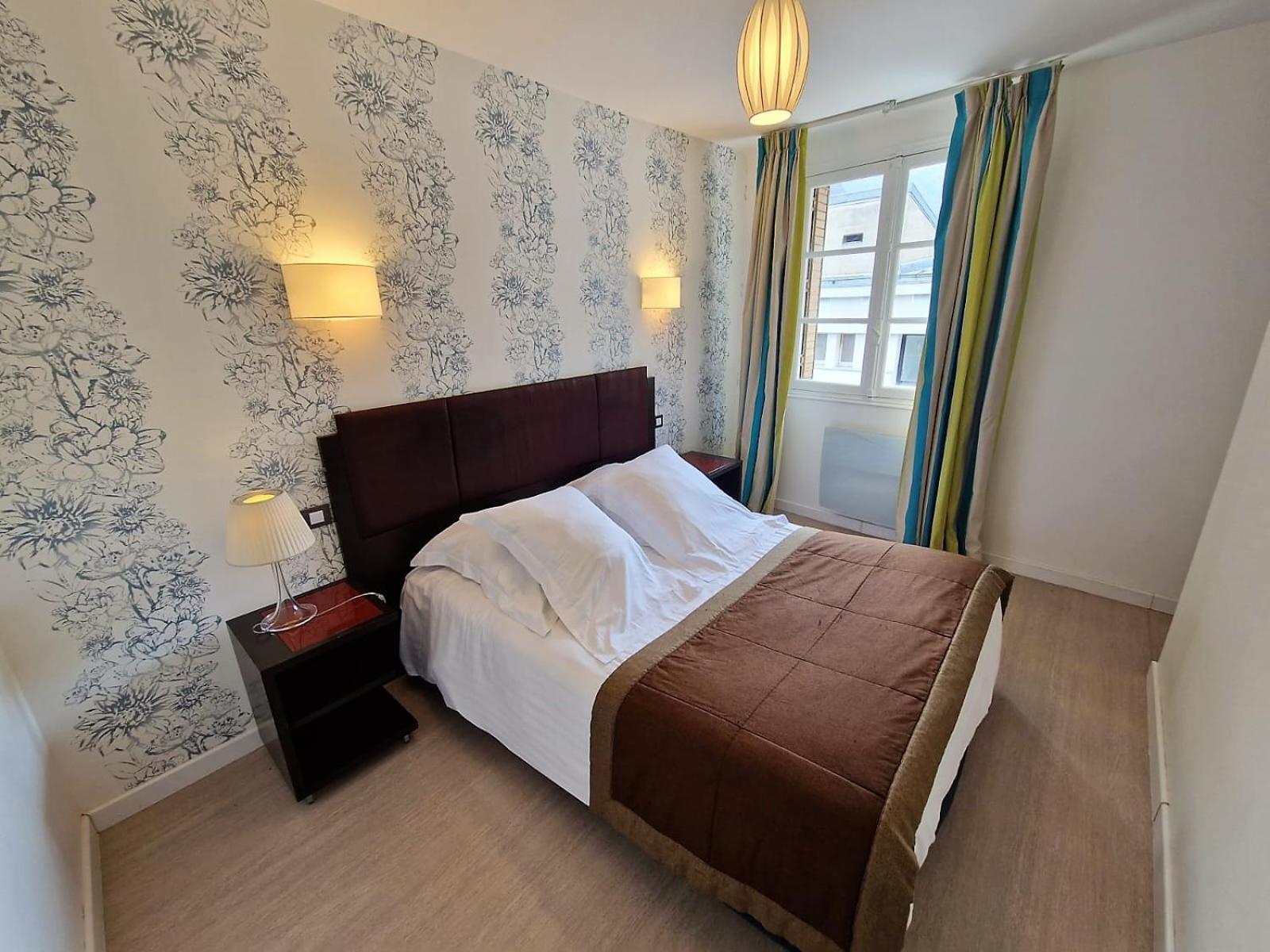 Royal Luchon Aparthotel Bagneres-de-Luchon Exterior photo